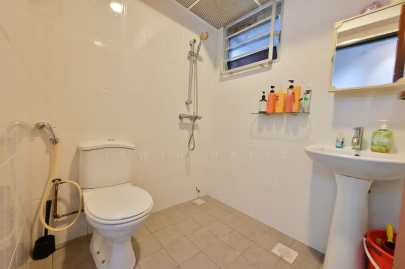 636A Senja Parc View, 636A Senja Road, 2 Bedrooms, 721 sqft, HDB Flat For Sale, by Irwin Hafiz, 500143135 - Bathroom - PropertyGuru.com.sg