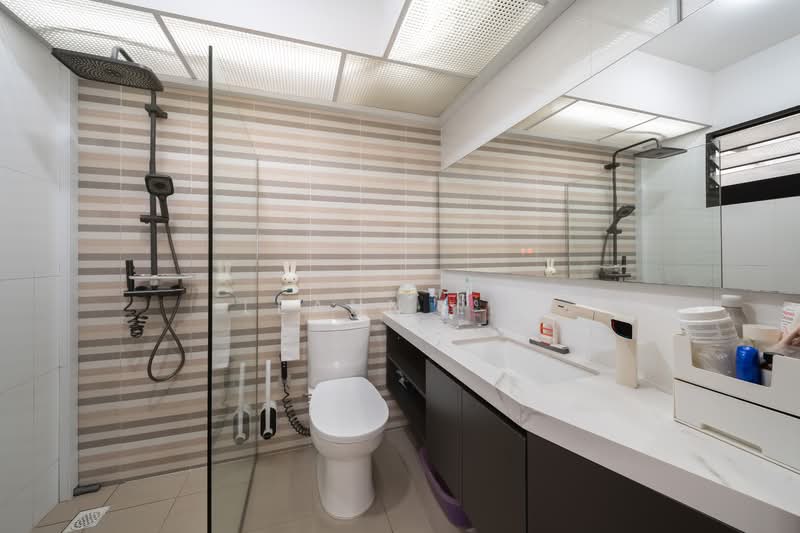 415A Northshore Drive, 415A Northshore Drive, 3 Bedrooms, 1,022 sqft, HDB Flat For Sale, by Leann Lin, 500143137 - Bathroom - PropertyGuru.com.sg