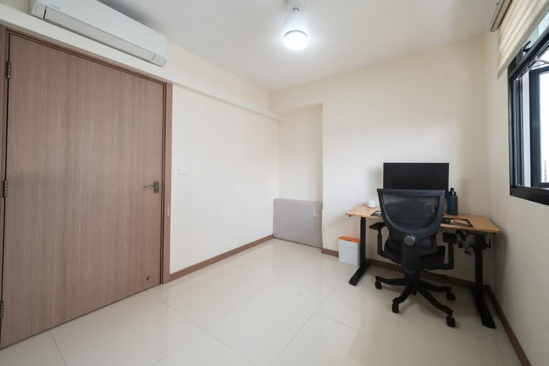 415A Northshore Drive, 415A Northshore Drive, 3 Bedrooms, 1,022 sqft, HDB Flat For Sale, by Leann Lin, 500143137 - Study - PropertyGuru.com.sg