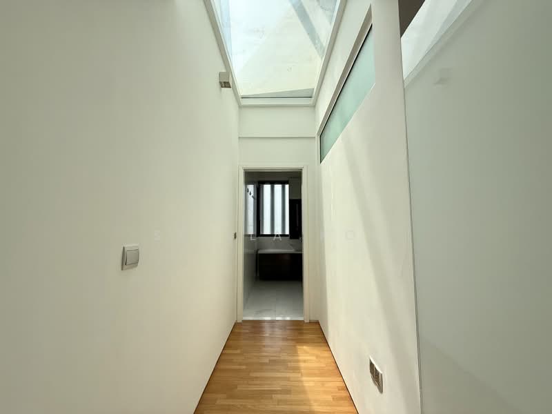 Charlton 27, 31G Surin Avenue, 5 Bedrooms, 5,952 sqft, Cluster House For Rent, by Stella Koh, 500143138 - Corridor - PropertyGuru.com.sg