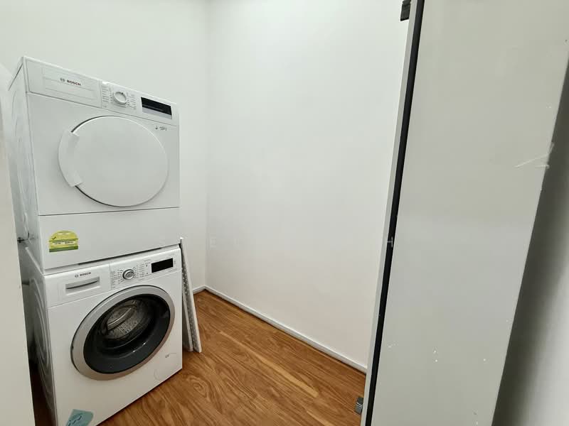 Charlton 27, 31G Surin Avenue, 5 Bedrooms, 5,952 sqft, Cluster House For Rent, by Stella Koh, 500143138 - Helper room - PropertyGuru.com.sg