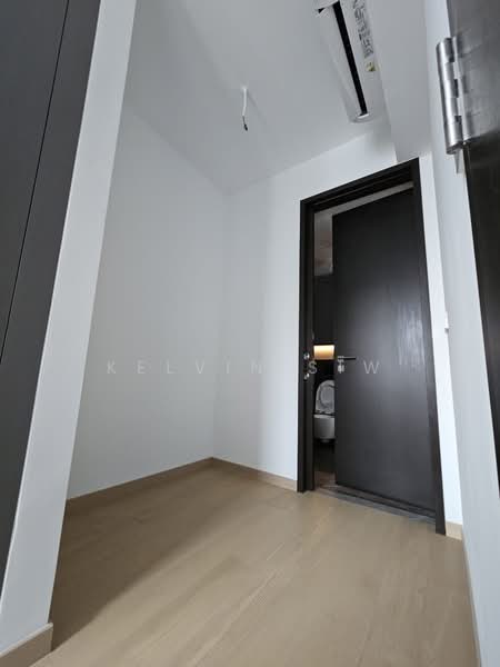 Irwell Hill Residences, 2 Irwell Hill, 1 Bedroom, 506 sqft, Condominium For Rent, by Kelvin Siw, 500143145 - Bathroom - PropertyGuru.com.sg
