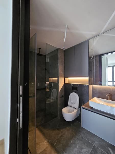 Irwell Hill Residences, 2 Irwell Hill, 1 Bedroom, 506 sqft, Condominium For Rent, by Kelvin Siw, 500143145 - Bathroom - PropertyGuru.com.sg