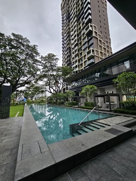 Irwell Hill Residences, 2 Irwell Hill, 1 Bedroom, 506 sqft, Condominium For Rent, by Kelvin Siw, 500143145 - Pool - PropertyGuru.com.sg