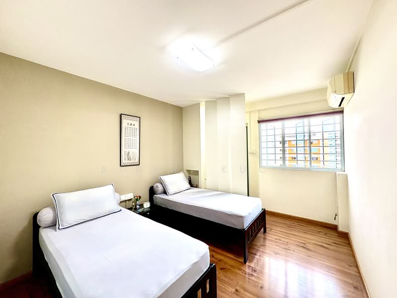 669 Hougang Avenue 8, 669 Hougang Avenue 8, 3 Bedrooms, 1,119 sqft, HDB Flat For Sale, by Albert Kuck, 500143152 - Bedroom - PropertyGuru.com.sg