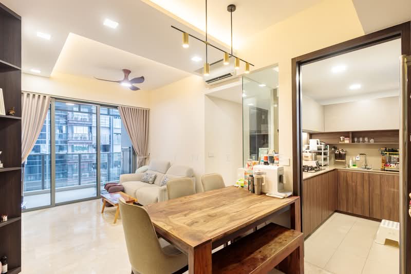 JadeScape, 6 Shunfu Road, 3 Bedrooms, 1,055 sqft, Condominium For Sale, by Queenie Ke, 500143154 - Living Room - PropertyGuru.com.sg