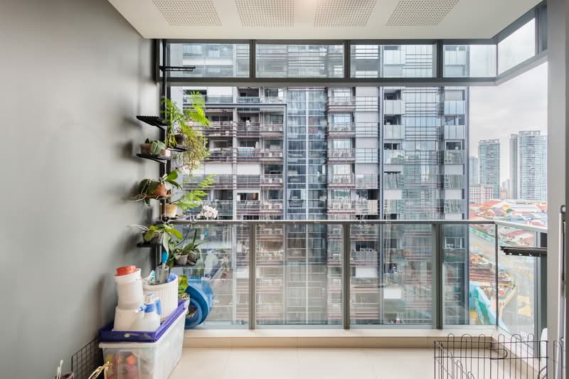 JadeScape, 6 Shunfu Road, 3 Bedrooms, 1,055 sqft, Condominium For Sale, by Queenie Ke, 500143154 - Balcony - PropertyGuru.com.sg