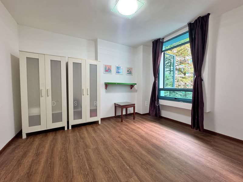 184 Edgefield Plains, 184 Edgefield Plains, 4 Bedrooms, 1,378 sqft, HDB Flat For Sale, by Desiree Leung, 500143159 - Bedroom 2 - PropertyGuru.com.sg