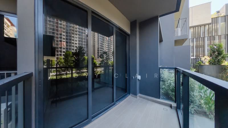 Tembusu Grand, 94 Jalan Tembusu, 2 Bedrooms, 667 sqft, Condominium For Sale, by Ladyy Claire, 500143167 - Balcony - PropertyGuru.com.sg