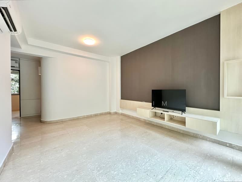 Jervois Regency, 49 Jervois Road, 2 Bedrooms, 969 sqft, Apartment For Sale, by Melvin Sim, 500143181 - Living Room - PropertyGuru.com.sg