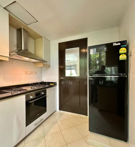 Jervois Regency, 49 Jervois Road, 2 Bedrooms, 969 sqft, Apartment For Sale, by Melvin Sim, 500143181 - Kitchen - PropertyGuru.com.sg