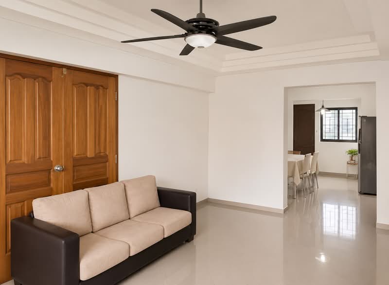 835 Woodlands Street 83, 835 Woodlands Street 83, 2 Bedrooms, 786 sqft, HDB Flat For Rent, by John Lee, 500143182 - Living Room - PropertyGuru.com.sg