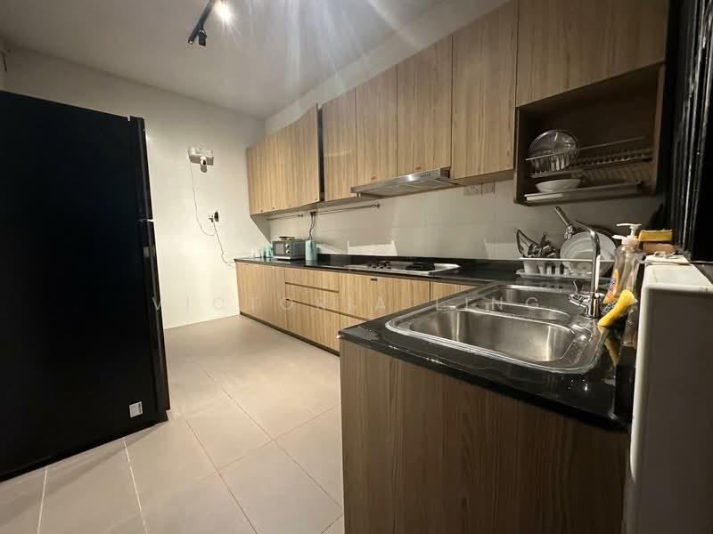 Serangoon, , Room Rental, 200 sqft, Terraced House For Rent, by Victoria Ling, 500143183 - Kitchen - PropertyGuru.com.sg