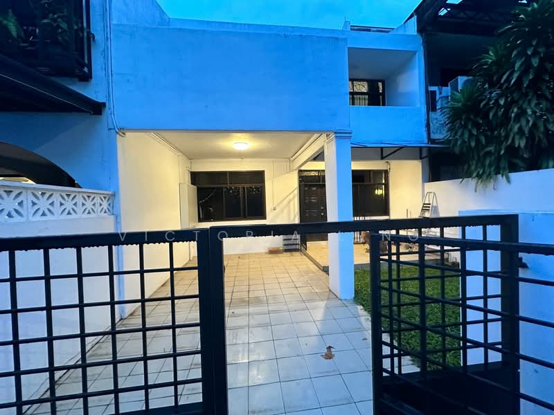 Serangoon, , Room Rental, 200 sqft, Terraced House For Rent, by Victoria Ling, 500143183 - Exterior - PropertyGuru.com.sg