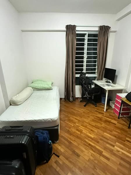 Northoaks, 30 Woodlands Cresent, 3 Bedrooms, 1,292 sqft, Condominium For Rent, by Cecilia Zhang, 500143190 - Bedroom - PropertyGuru.com.sg