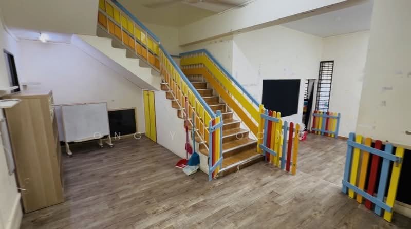 Pasir Ris Beach Park, 15 Pasir Ris Way, 3 Bedrooms, 3,320 sqft, Semi-Detached House For Rent, by Ong Yi Loong, 500143200 - Children Area 2 - PropertyGuru.com.sg
