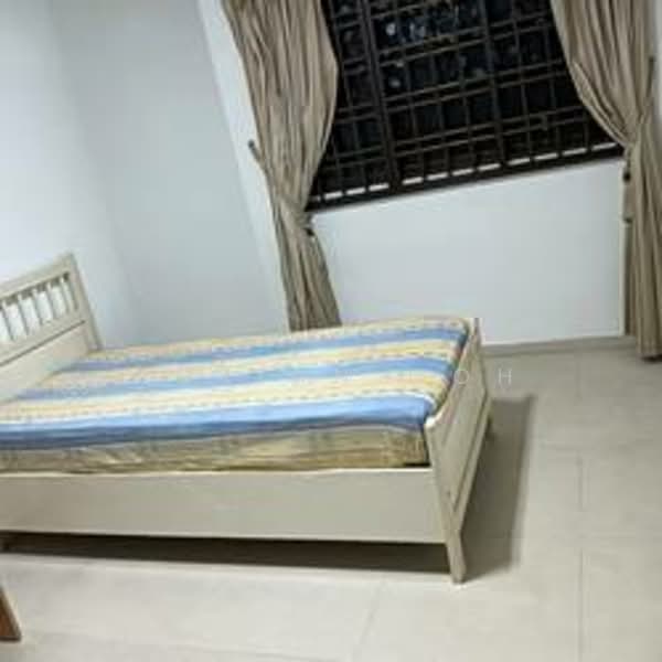 325 Hougang Avenue 7, 325 Hougang Avenue 7, Room Rental, 165 sqft, HDB Flat For Rent, by Adrian Goh, 500143201 - Bedroom - PropertyGuru.com.sg
