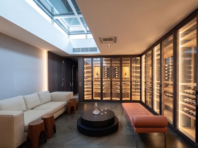 Rare large plot renovated landed house at Sentosa Cove, , 6 Bedrooms, 21,000 sqft, Detached House For Sale, by Julian Li, 500143204 - Interior - PropertyGuru.com.sg