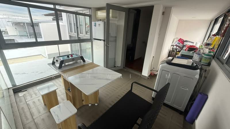 Stadia, 27 Yio Chu Kang Road, 2 Bedrooms, 1,001 sqft, Condominium For Sale, by Kwan Wai Kim, 500143210 - Balcony - PropertyGuru.com.sg
