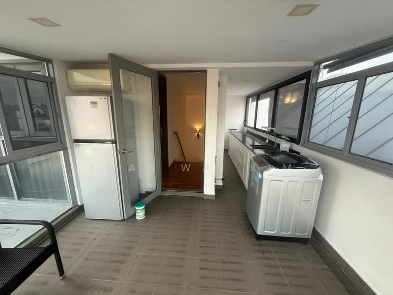 Stadia, 27 Yio Chu Kang Road, 2 Bedrooms, 1,001 sqft, Condominium For Sale, by Kwan Wai Kim, 500143210 - Balcony - PropertyGuru.com.sg