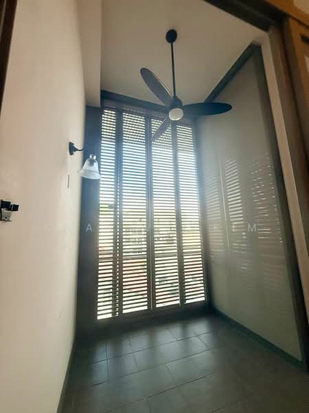 Stadia, 27 Yio Chu Kang Road, 2 Bedrooms, 1,001 sqft, Condominium For Sale, by Kwan Wai Kim, 500143210 - Interior - PropertyGuru.com.sg