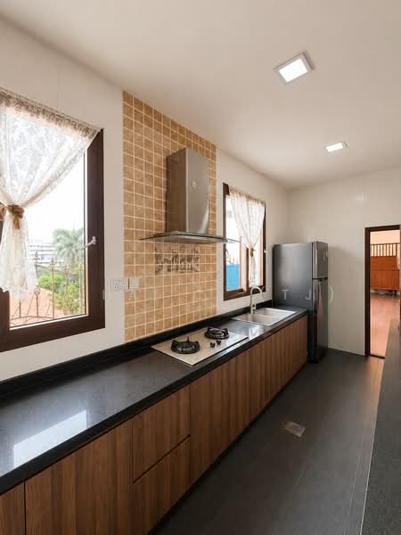 Sembawang Springs Estate, , 5 Bedrooms, 3,766 sqft, Semi-Detached House For Sale, by TJHAI C. (TJ), 500143213 - Kitchen - PropertyGuru.com.sg