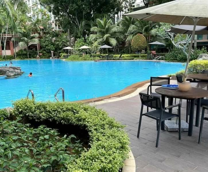 Maple Woods, 985 Bukit Timah Road, 2 Bedrooms, 915 sqft, Condominium For Rent, by Kelvin Leong, 500143215 - Pool - PropertyGuru.com.sg