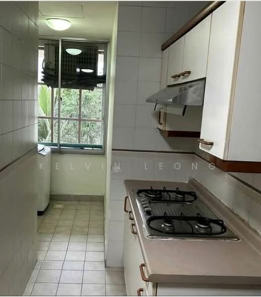 Maple Woods, 985 Bukit Timah Road, 2 Bedrooms, 915 sqft, Condominium For Rent, by Kelvin Leong, 500143215 - Kitchen - PropertyGuru.com.sg