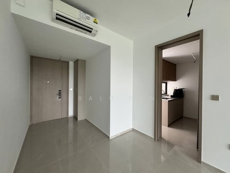 Dairy Farm Residences, 10 Dairy Farm Lane, 3 Bedrooms, 1,012 sqft, Condominium For Sale, by Gerald Phng, 500143216 - Entrance - PropertyGuru.com.sg