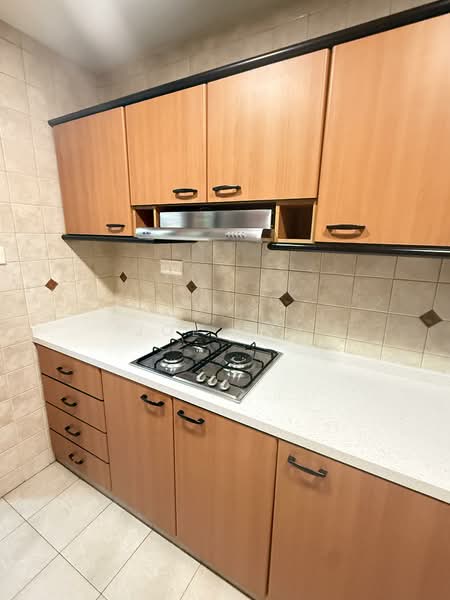 Simsville, 2 Geylang East Avenue 2, 2 Bedrooms, 969 sqft, Condominium For Rent, by Joe Tay, 500143222 - Kitchen - PropertyGuru.com.sg