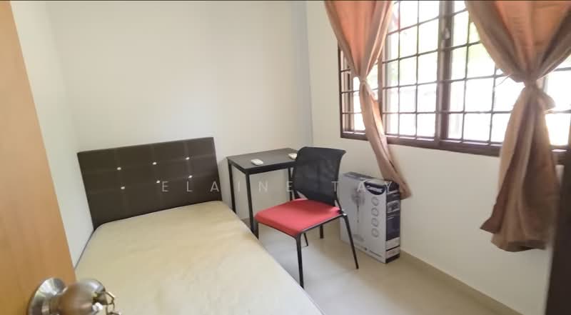 East coast road near Marine Parade mrt, , Room Rental, 120 sqft, Terraced House For Rent, by Elaine Tay, 500143229 - Bedroom - PropertyGuru.com.sg