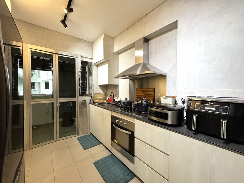 449A Bukit Batok West Avenue 9, 449A Bukit Batok West Avenue 9, 3 Bedrooms, 1,001 sqft, HDB Flat For Sale, by Zabid Zakariah, 500143239 - Kitchen - PropertyGuru.com.sg