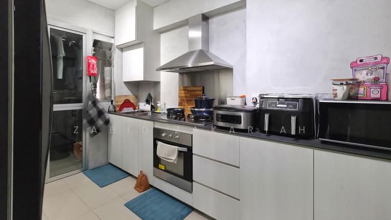 449A Bukit Batok West Avenue 9, 449A Bukit Batok West Avenue 9, 3 Bedrooms, 1,001 sqft, HDB Flat For Sale, by Zabid Zakariah, 500143239 - Kitchen - PropertyGuru.com.sg
