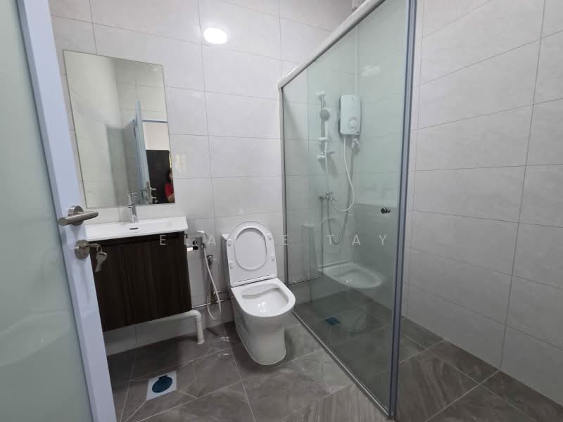 East coast road near Marine Parade mrt, East Coast Road, Room Rental, 280 sqft, Terraced House For Rent, by Elaine Tay, 500143242 - Bathroom - PropertyGuru.com.sg