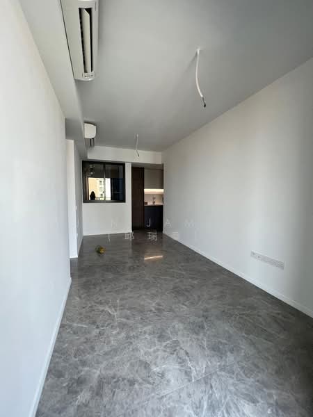 The M, 30 Middle Road, 2 Bedrooms, 667 sqft, Condominium For Sale, by Jen James (邱瑞蓁), 500143244 - Living Room - PropertyGuru.com.sg