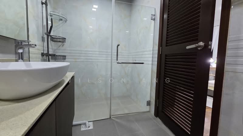 Westville, Westwood Avenue, Room Rental, 300 sqft, Terraced House For Rent, by Wilson Ang, 500143245 - Bathroom - PropertyGuru.com.sg