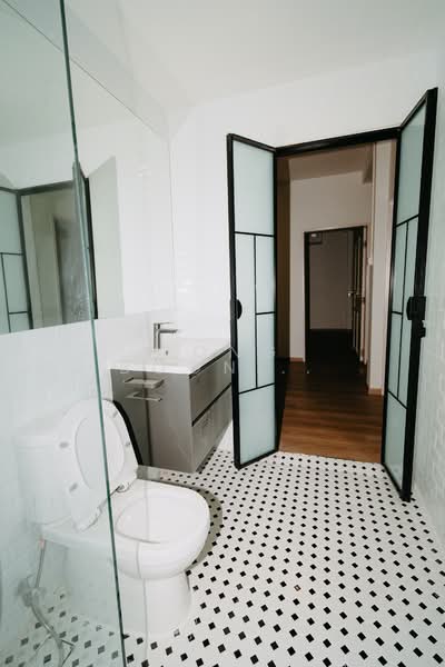 8 Lewis Road Walk Up Apartment, , 3 Bedrooms, 1,507 sqft, Walk-up Apartment For Rent, by Wong Boon Keng, 500143253 - PropertyGuru.com.sg