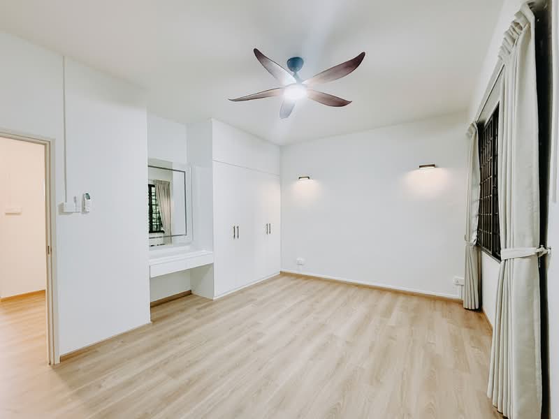 8 Lewis Road Walk Up Apartment, , 3 Bedrooms, 1,507 sqft, Walk-up Apartment For Rent, by Wong Boon Keng, 500143253 - Bedroom - PropertyGuru.com.sg