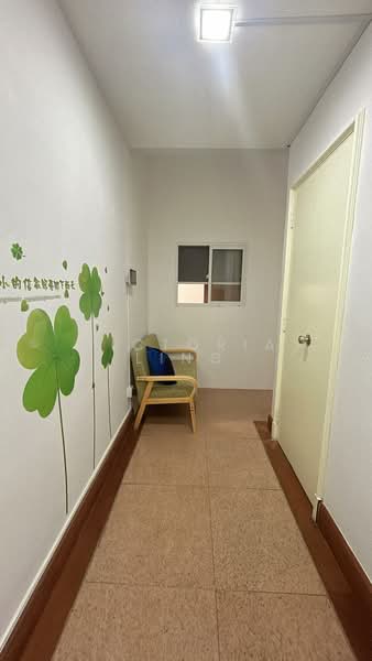 Springdale Condo, 53 Hindhede Walk, Room Rental, 120 sqft, Condominium For Rent, by Victoria Ling, 500143257 - Corridor - PropertyGuru.com.sg