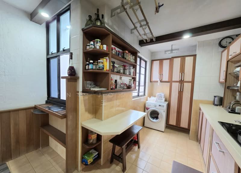 630 Senja Road, 630 Senja Road, 3 Bedrooms, 1,001 sqft, HDB Flat For Sale, by Wayne Joseph Ong 王伟洋, 500143265 - Kitchen - PropertyGuru.com.sg