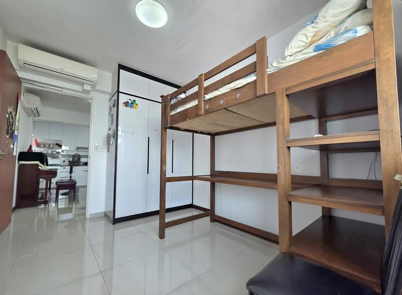 165B Yung Kuang Court, 165B Yung Kuang Road, 3 Bedrooms, 1,216 sqft, HDB Flat For Sale, by Ong Kong Joo, 500143269 - Bedroom - PropertyGuru.com.sg