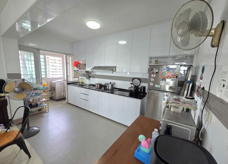 165B Yung Kuang Court, 165B Yung Kuang Road, 3 Bedrooms, 1,216 sqft, HDB Flat For Sale, by Ong Kong Joo, 500143269 - Kitchen - PropertyGuru.com.sg
