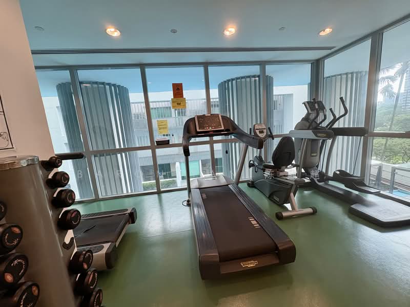 Regency Suites, 36 Kim Tian Road, 2 Bedrooms, 950 sqft, Apartment For Rent, by Baron Tan 陈鼎超, 500143271 - Gym - PropertyGuru.com.sg
