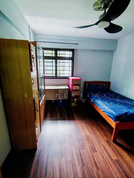 227 Lorong 8 Toa Payoh, 227 Lorong 8 Toa Payoh, 3 Bedrooms, 883 sqft, HDB Flat For Sale, by Era Pertiwi (Elle Era), 500143272 - Bedroom - PropertyGuru.com.sg