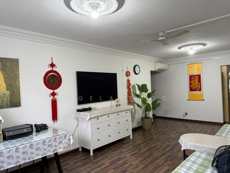137 Petir Road, 137 Petir Road, Room Rental, 180 sqft, HDB Flat For Rent, by Angela Khoo, 500143276 - Living Room - PropertyGuru.com.sg