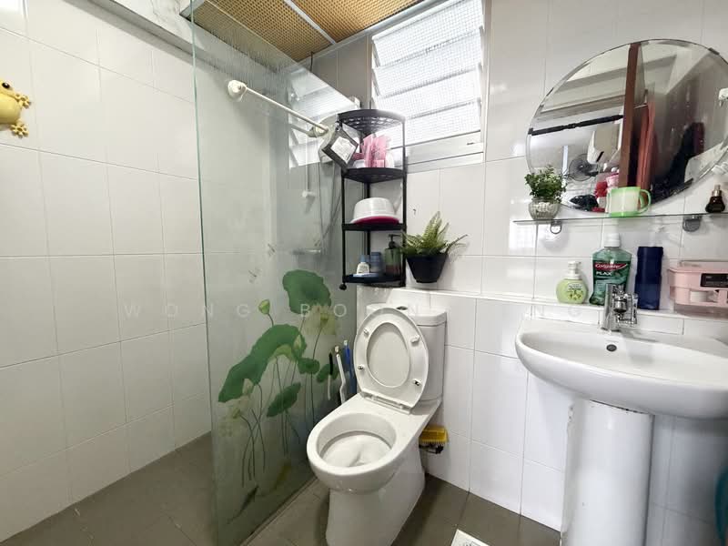 879B Tampines Avenue 8, 879B Tampines Avenue 8, 3 Bedrooms, 1,001 sqft, HDB Flat For Sale, by Wong Boon Keng, 500143279 - PropertyGuru.com.sg