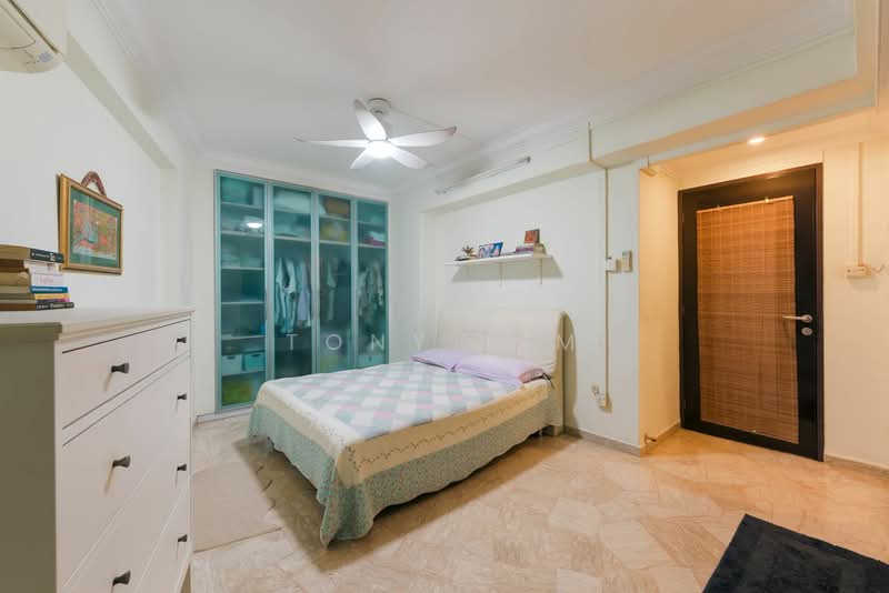 191 Bukit Batok West Avenue 6, 191 Bukit Batok West Avenue 6, 3 Bedrooms, 1,087 sqft, HDB Flat For Sale, by Tony Lim, 500143293 - Bedroom - PropertyGuru.com.sg