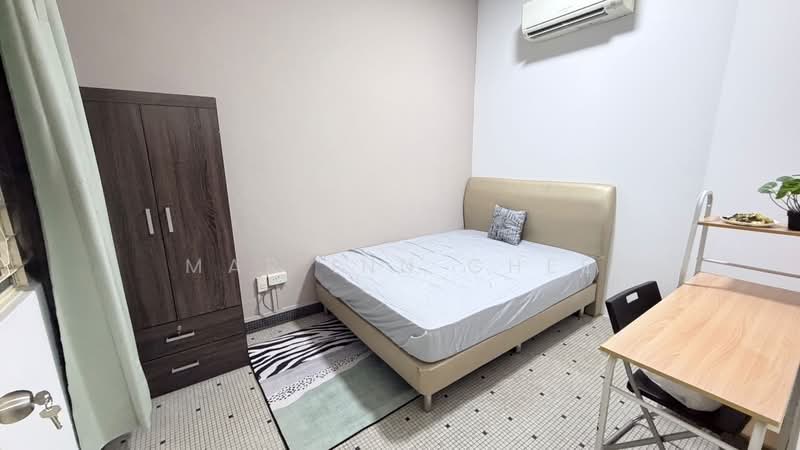Pasir Panjang Gardens, 8 Taman Mas Merah, 7 Bedrooms, 200 sqft, Terraced House For Rent, by Mar Inn Chee, 500143300 - Bedroom - PropertyGuru.com.sg