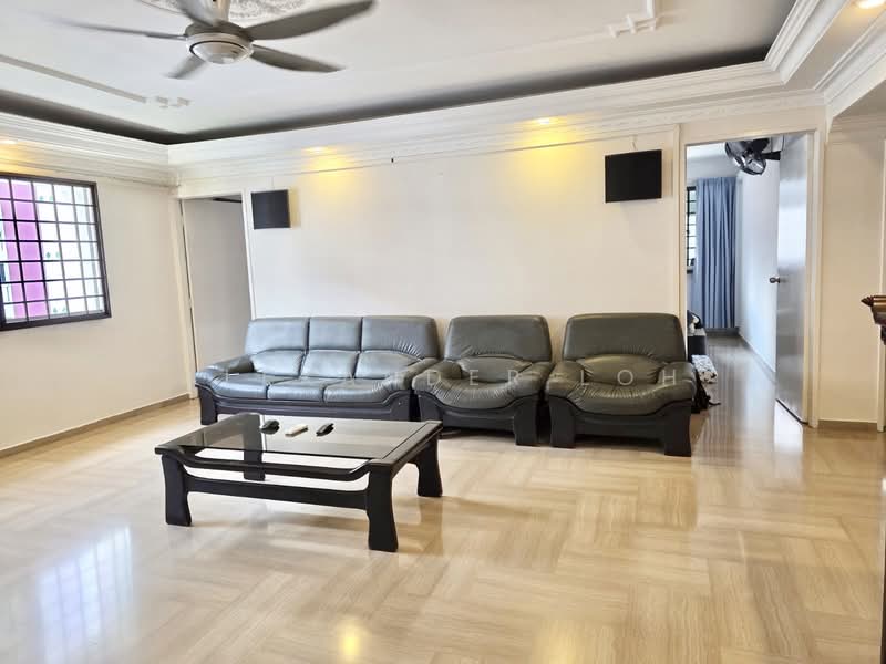 250 Bishan Street 22, 250 Bishan Street 22, 3 Bedrooms, 1,227 sqft, HDB Flat For Sale, by Alexander Loh, 500143307 - Living Room - PropertyGuru.com.sg