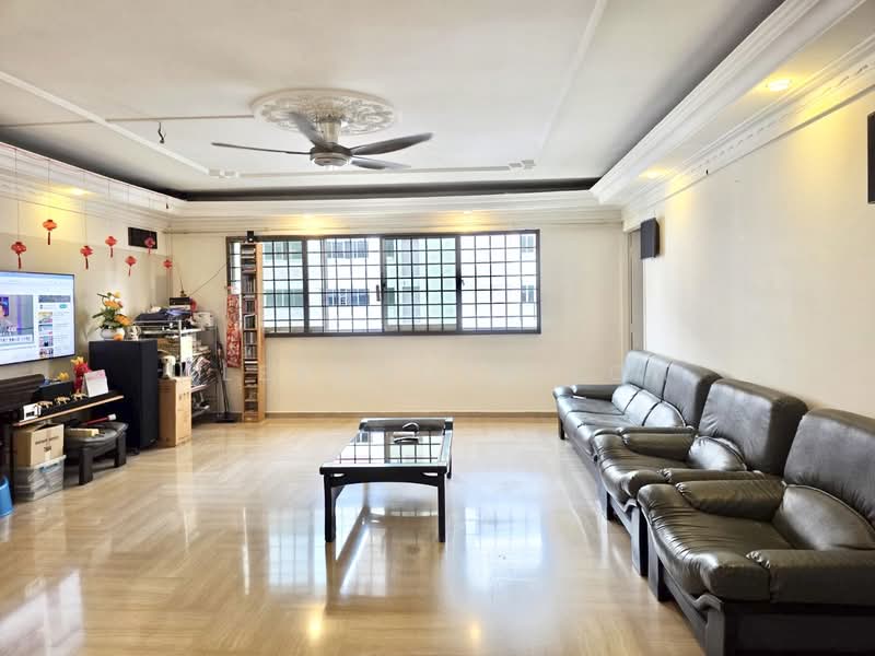 250 Bishan Street 22, 250 Bishan Street 22, 3 Bedrooms, 1,227 sqft, HDB Flat For Sale, by Alexander Loh, 500143307 - Living Room - PropertyGuru.com.sg